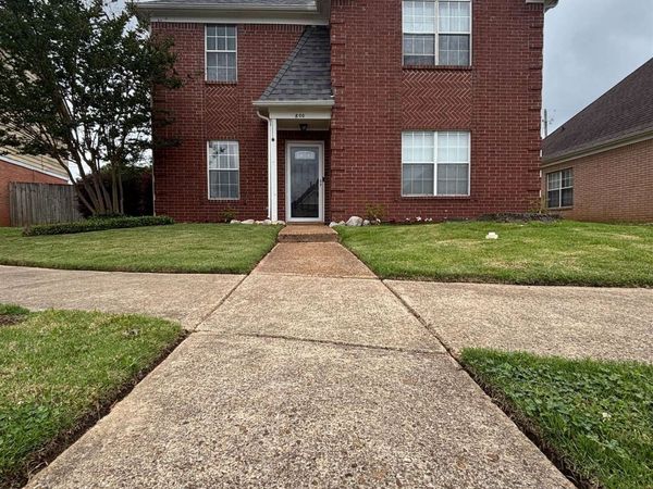 800 SILVER SANDS DR, Memphis, TN 38018