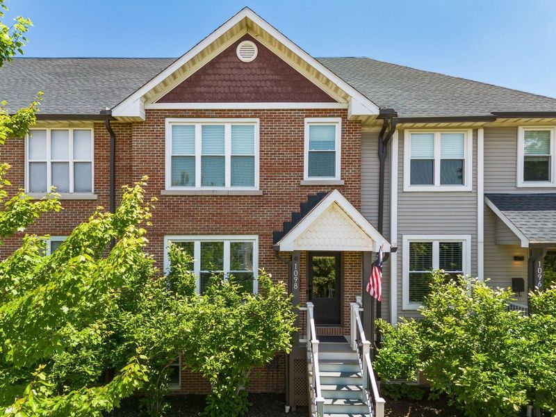 1098 Oregon Avenue , Unit 2, Columbus, OH 43201 Photo 2