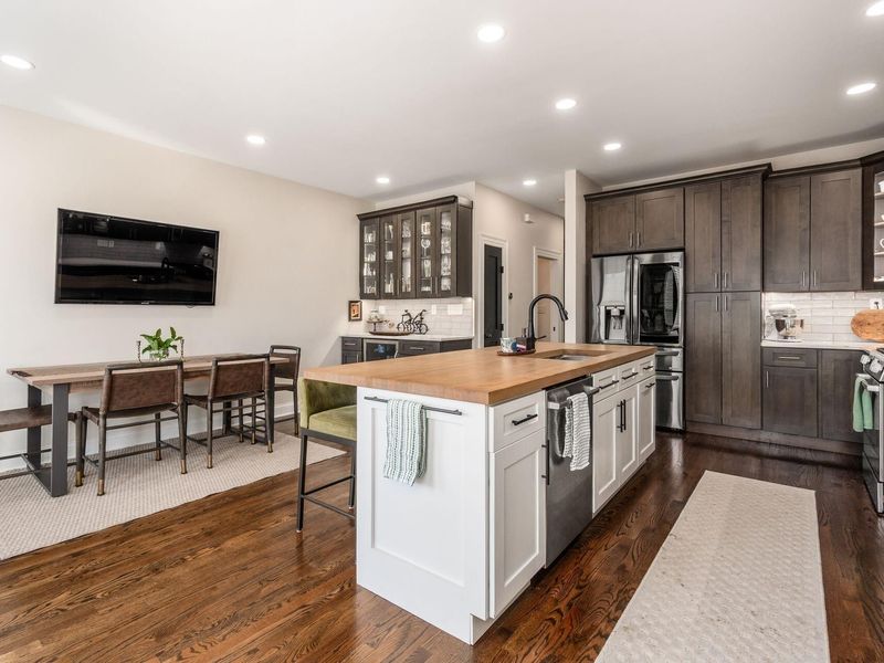 1098 Oregon Avenue , Unit 2, Columbus, OH 43201 Photo 29