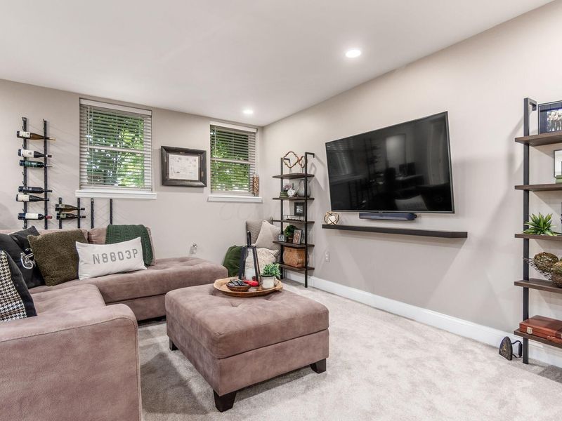1098 Oregon Avenue , Unit 2, Columbus, OH 43201 Photo 72