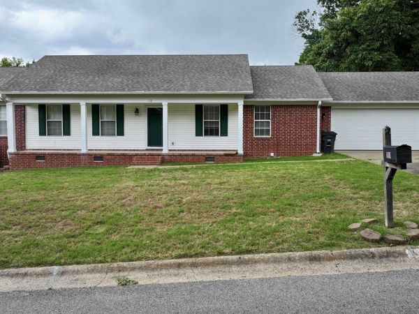 110 Chippewa, Searcy, AR 72143