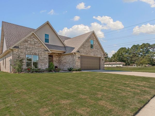100 Hidden Creek Drive, Brookland, AR 72417