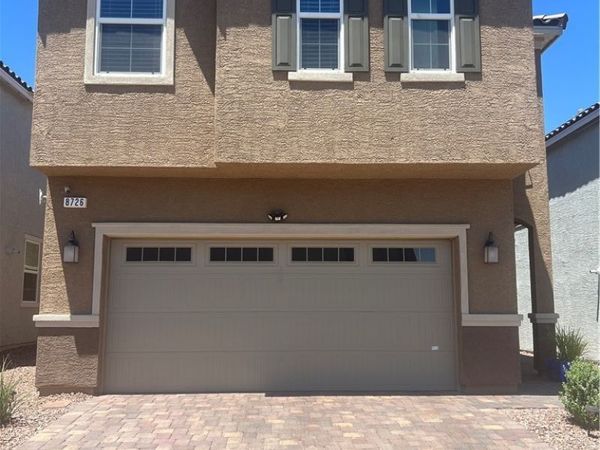 8726 Sand Verbena Avenue , Las Vegas, NV 89117