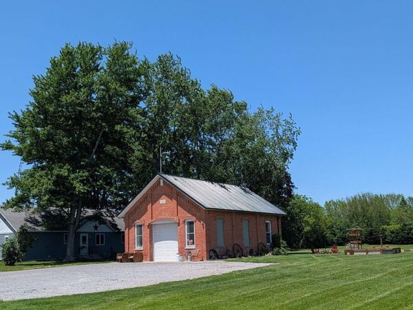 7945 Jericho Road, Hicksville, OH 43526