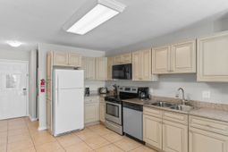1011 S Ocean Blvd.  photo 4