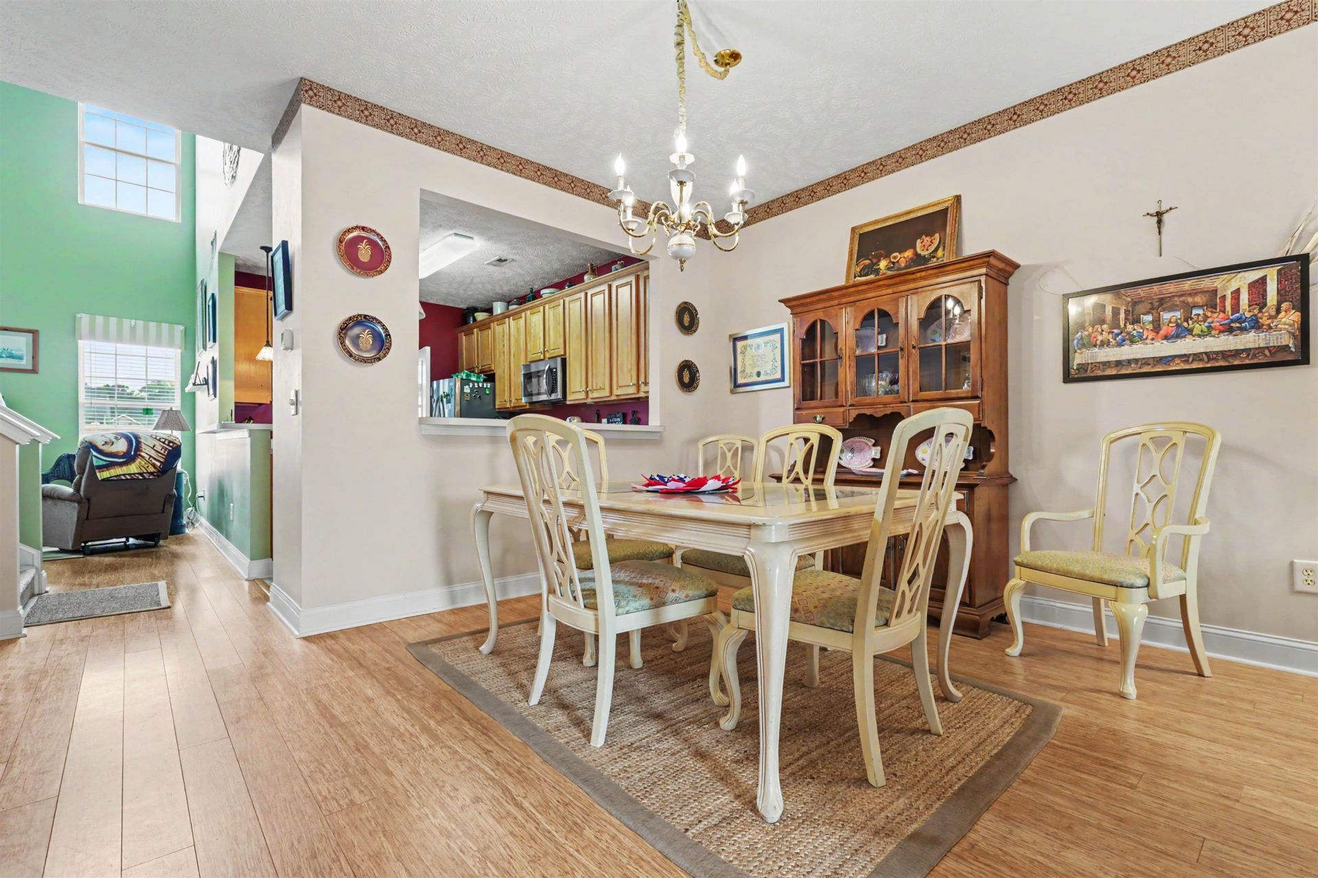 305 Rung Rd. Photo 4