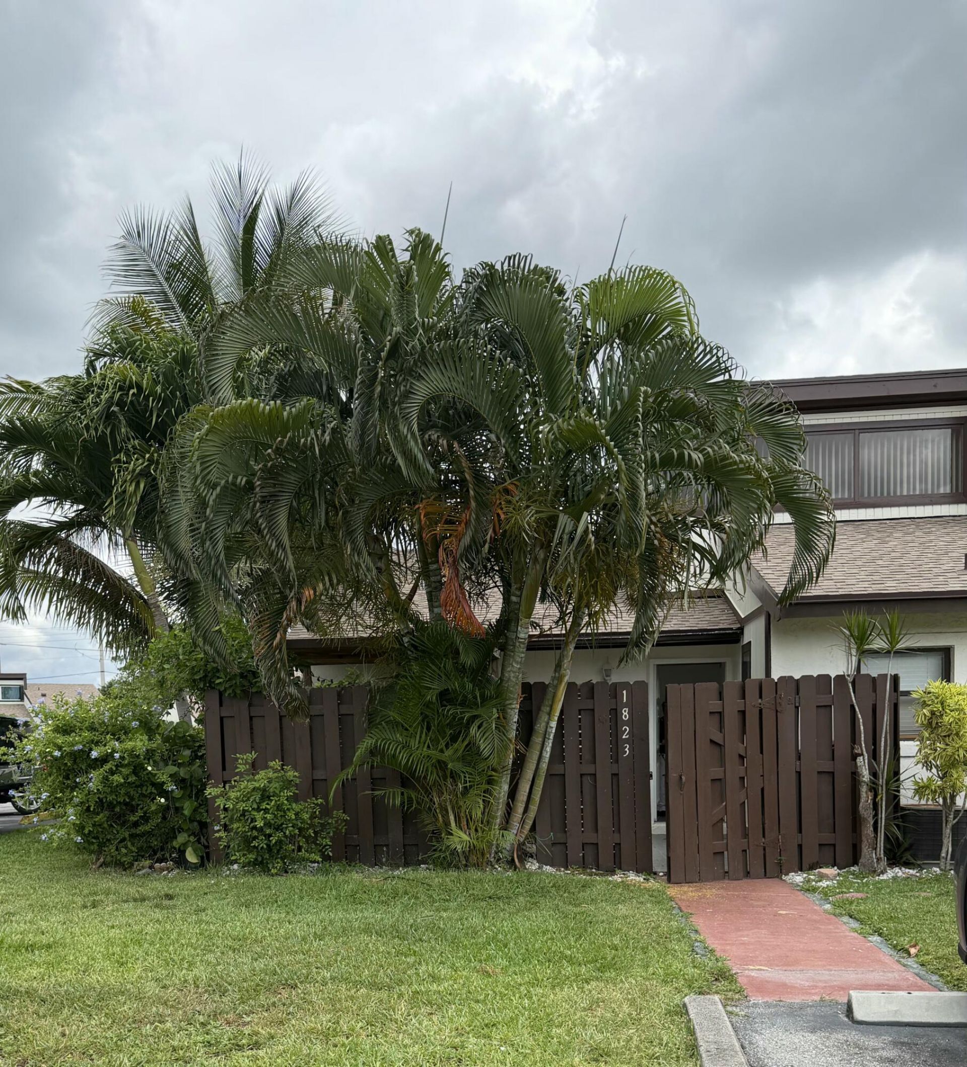 1823 Abbey Road, West Palm Beach, FL 33415 Photo