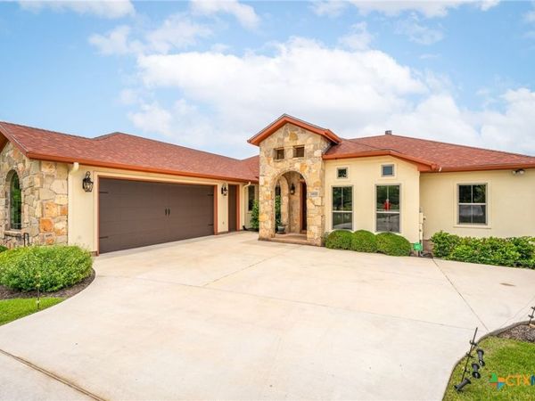 1032 Oak Turn , New Braunfels, TX 78132