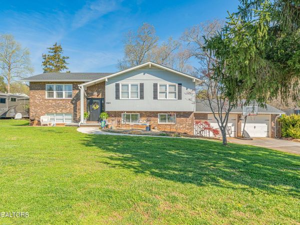 7301 Dunsten Drive , Knoxville, TN 37931