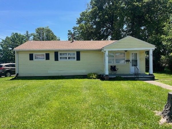 754 Francis Street , Zanesville, OH 43701