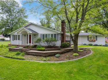 939 Genoa Avenue NW, Massillon, OH 44646