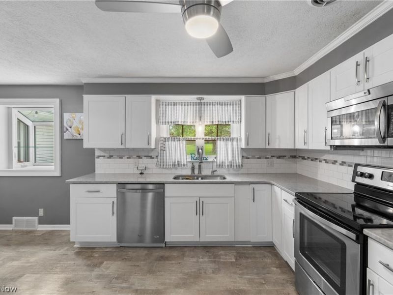 939 Genoa Avenue NW, Massillon, OH 44646 Photo 11
