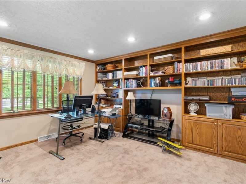 939 Genoa Avenue NW, Massillon, OH 44646 Photo 6
