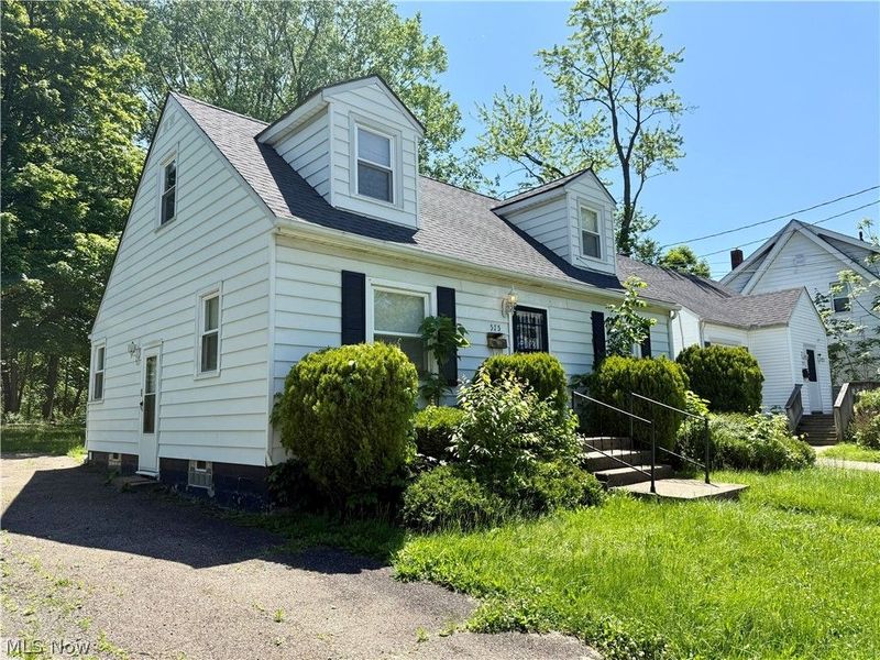 575 Noble Avenue , Akron, OH 44320 Photo 28