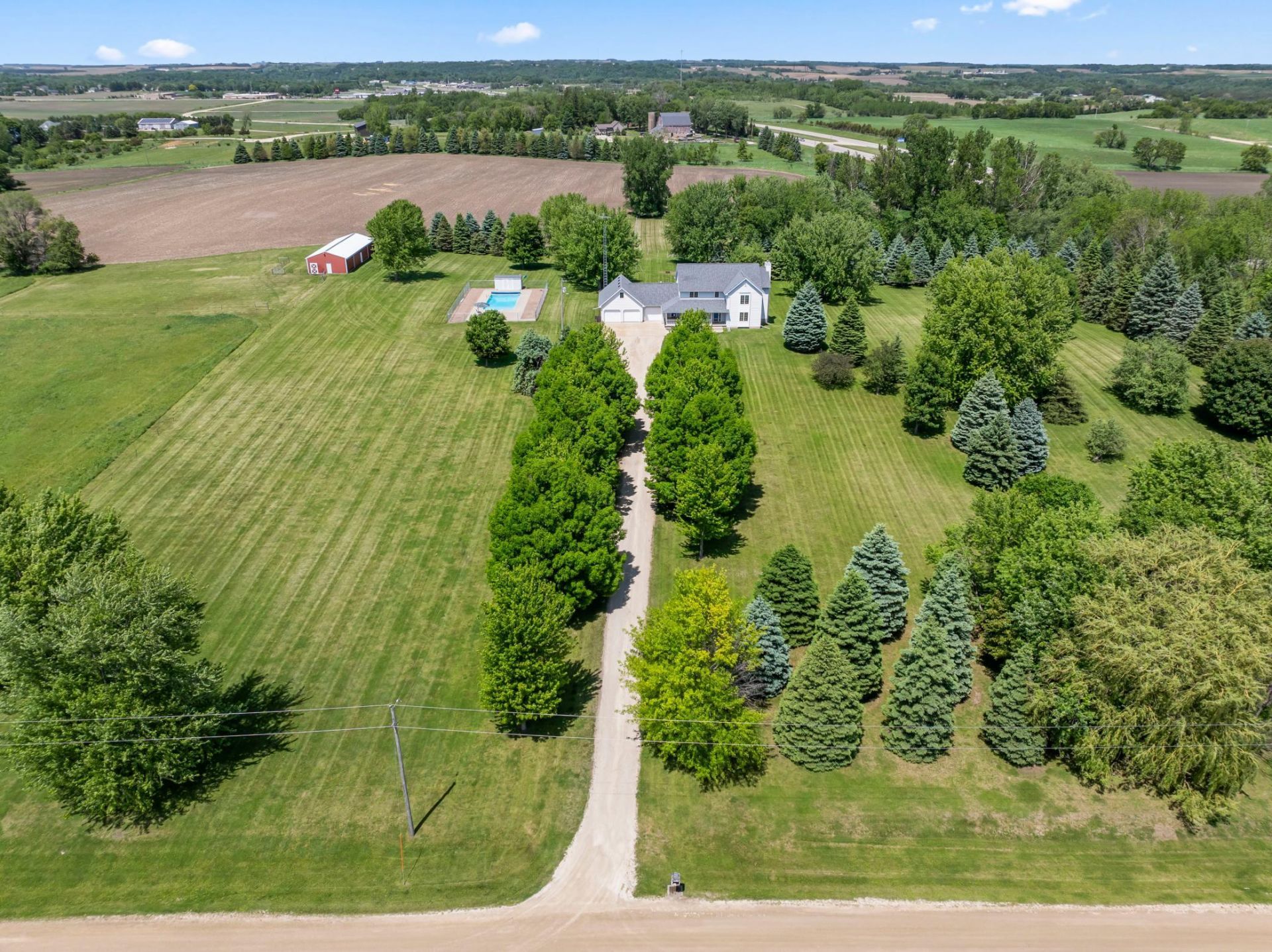 4141 90th Street NW, Oronoco, MN 55960