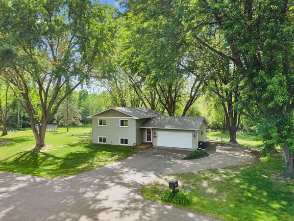 16612 Mankato Street NE, Ham Lake, MN 55304