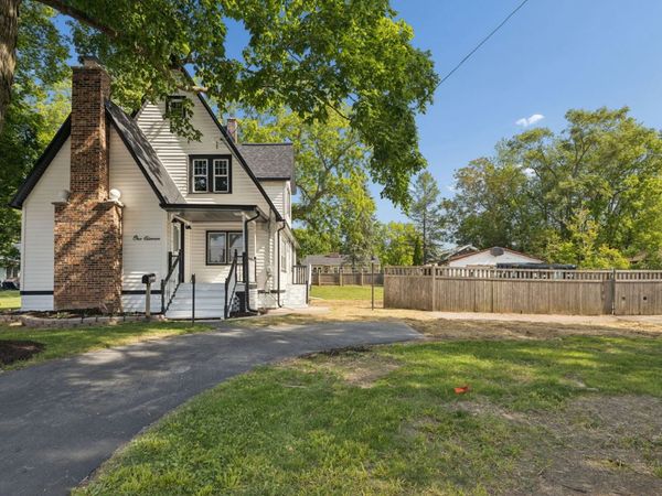 111 Oak Street, New Lenox, IL 60451