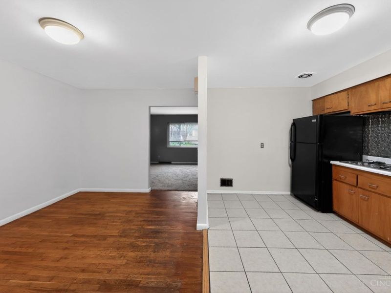 2945 aquadale, Cincinnati, OH 45211 Photo 11