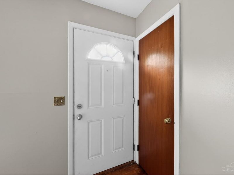 2945 aquadale, Cincinnati, OH 45211 Photo 6