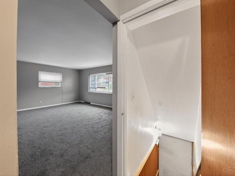 2945 aquadale, Cincinnati, OH 45211 Photo 9