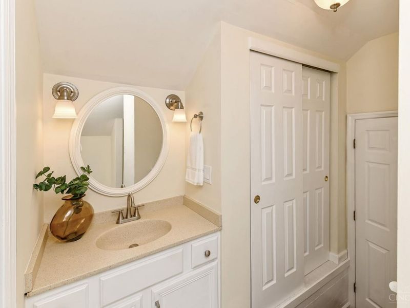 415 Tusculum Avenue, Cincinnati, OH 45226 Photo 31