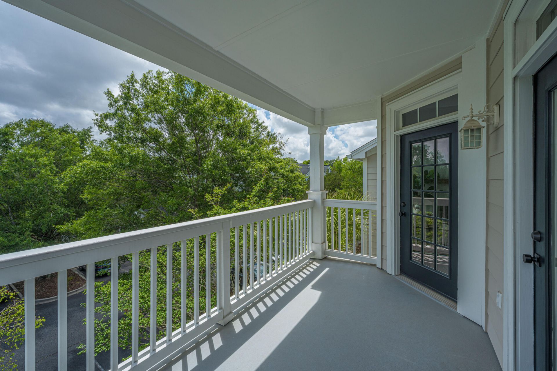 45 Sycamore Avenue Photo 6