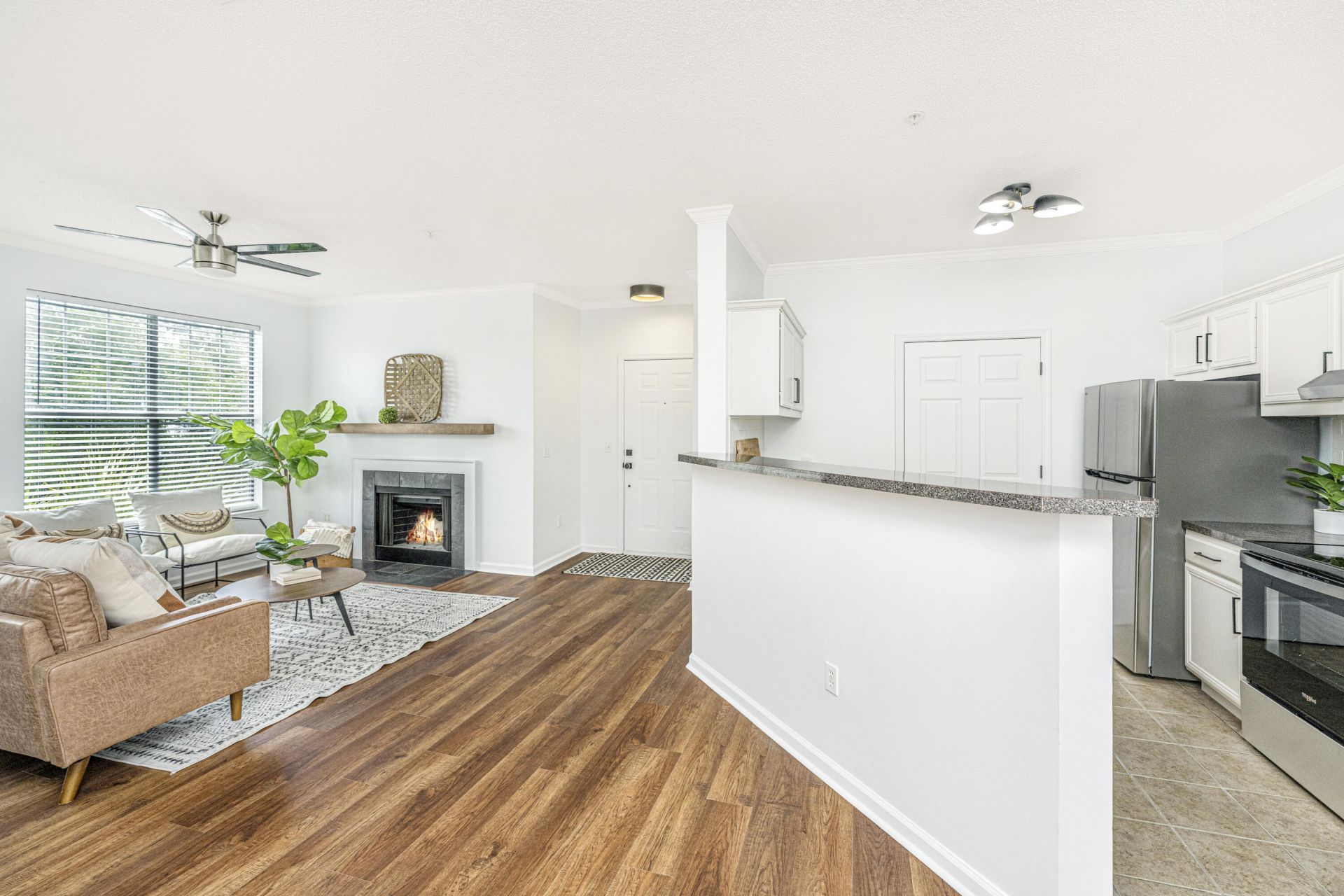 45 Sycamore Avenue Photo 7