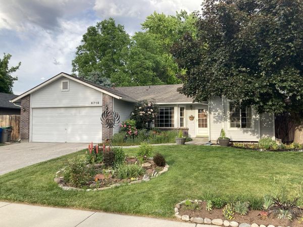 6718 N Amesbury Way, Boise, ID 83714