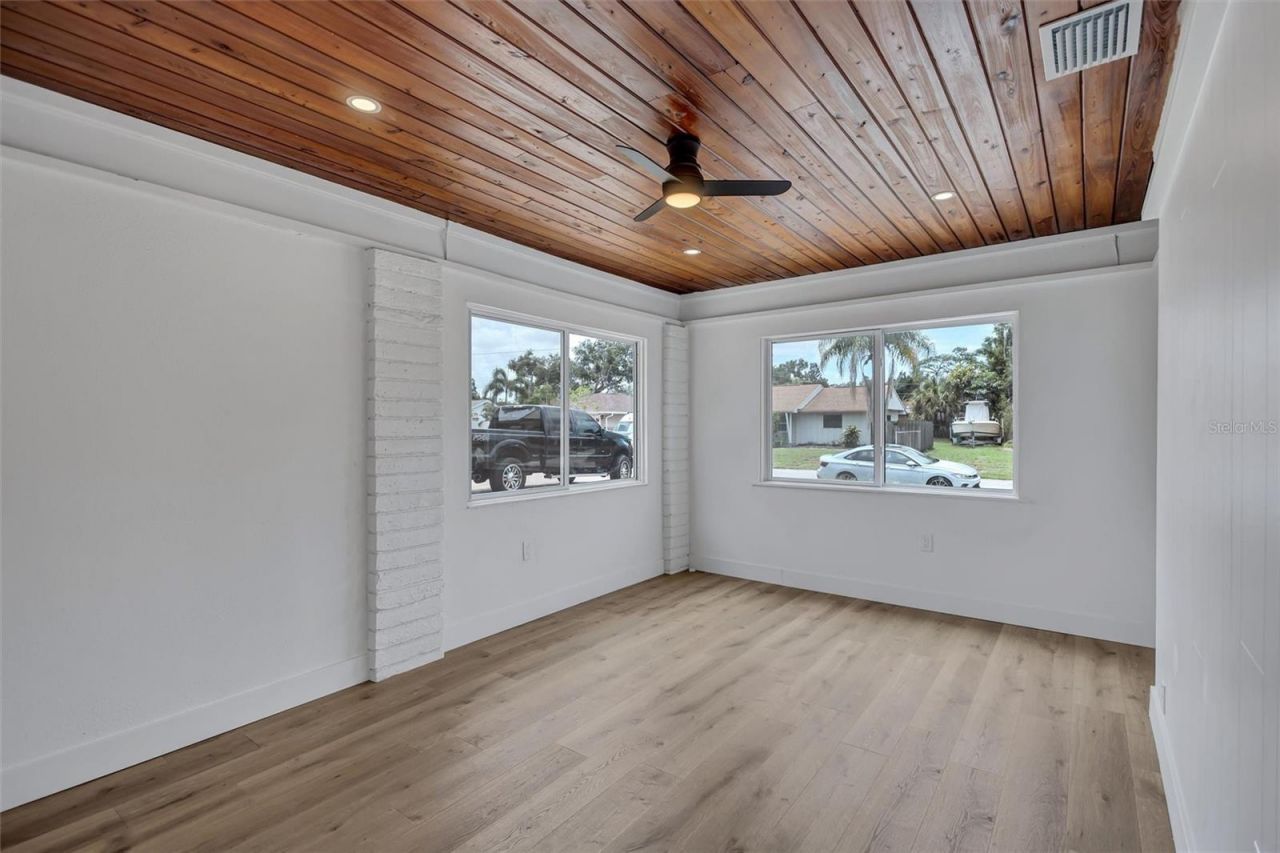 2647 Sydelle Street, Sarasota, FL 34237 Photo