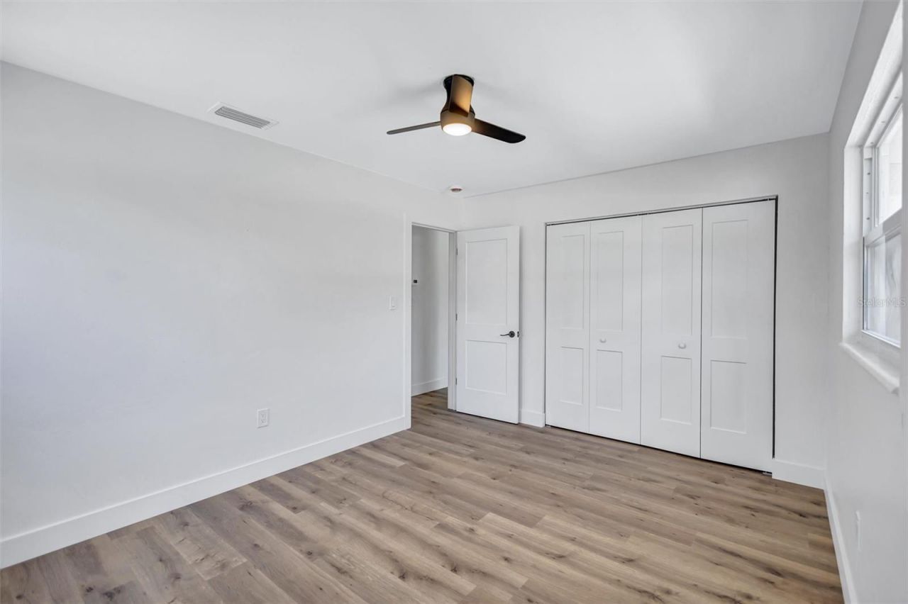 2647 Sydelle Street, Sarasota, FL 34237 Photo