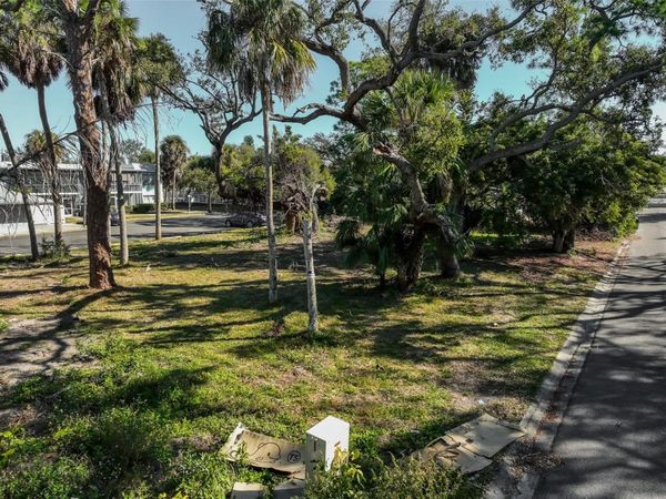 ST PETERSBURG, FL 33705