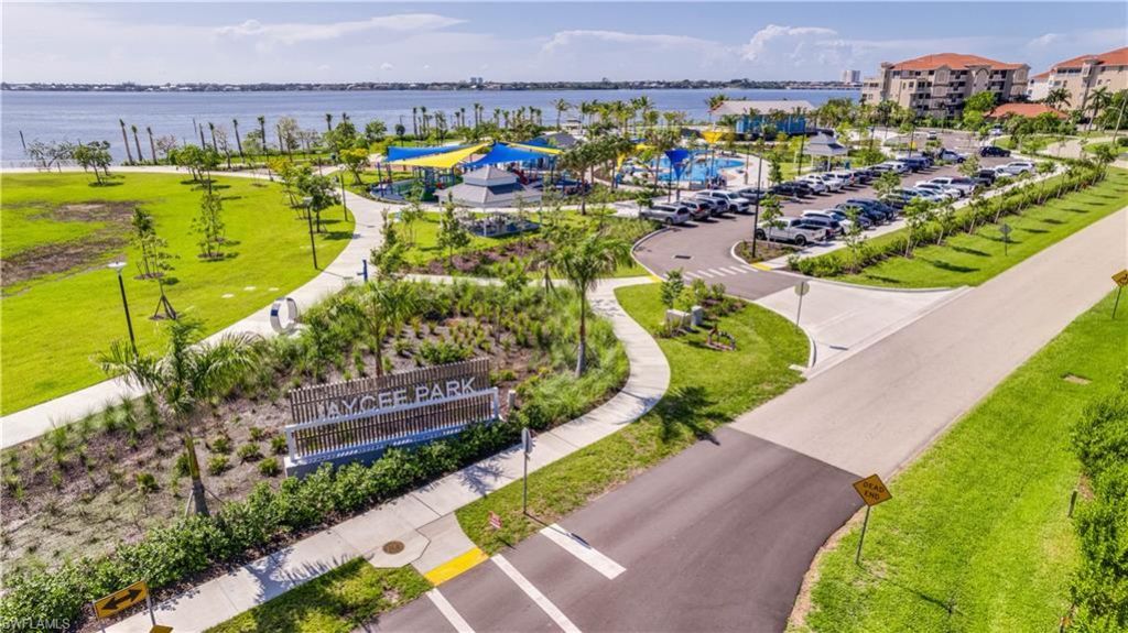 4001 SE 19th Pl, Unit 1, Cape Coral, FL 33904 Photo