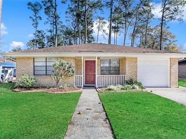 650 DALE Drive , Slidell, LA 70458
