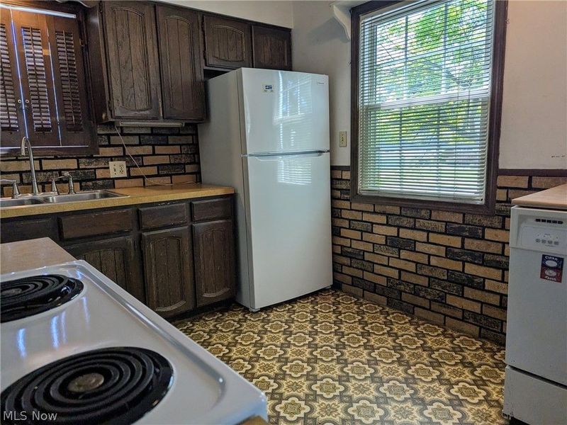 321 Filmore Avenue , Cuyahoga Falls, OH 44221 Photo 6