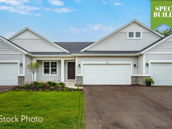 327 Round Hill Road, Kalamazoo, MI 49009