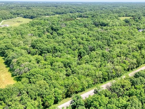651 Road, Leeton, MO 64761