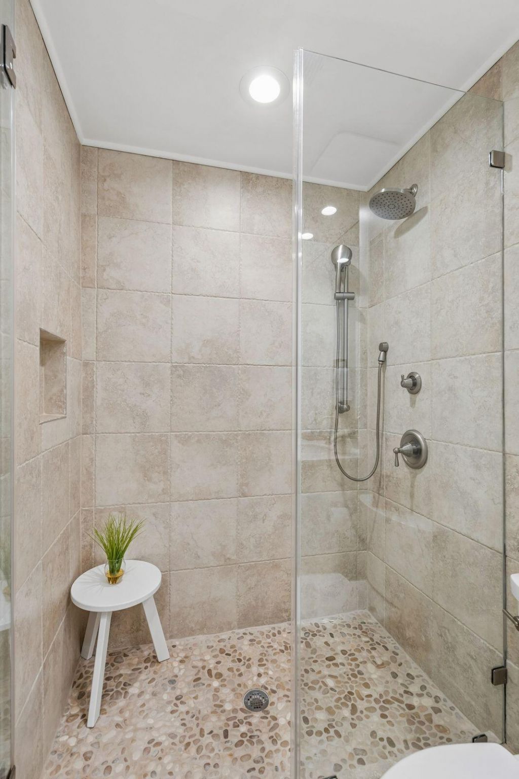 28 Twin Oaks Lane Photo 43