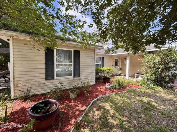 92 Wheatfield Drive, Palm Coast, FL 32164