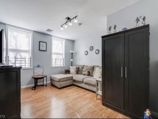 578 N 9Th St, Unit 2, Newark, NJ 07107