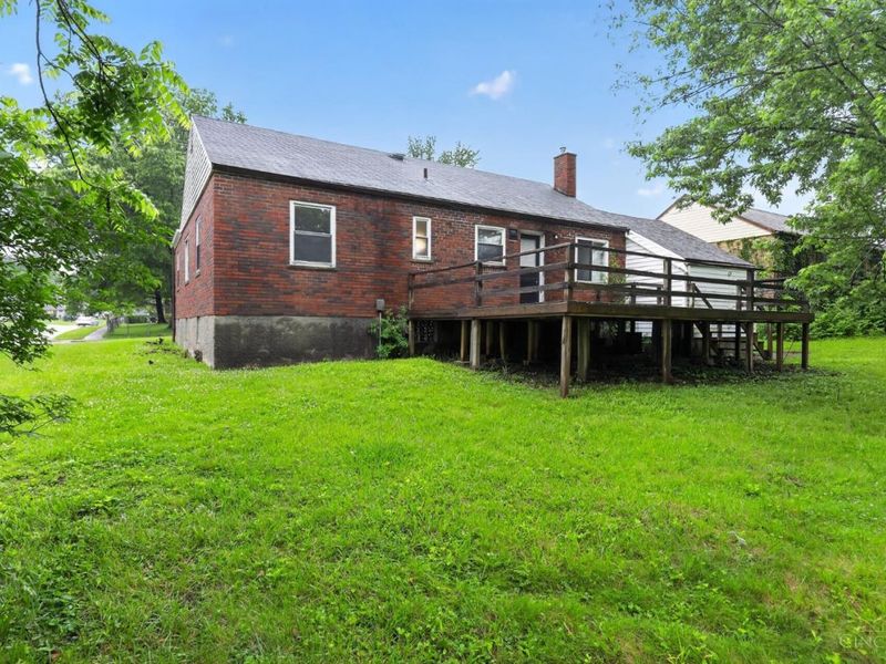 8668 Daly Road, Springfield Twp., OH 45231 Photo 2