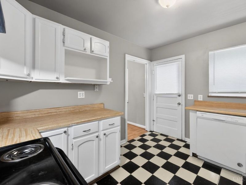 8668 Daly Road, Springfield Twp., OH 45231 Photo 20