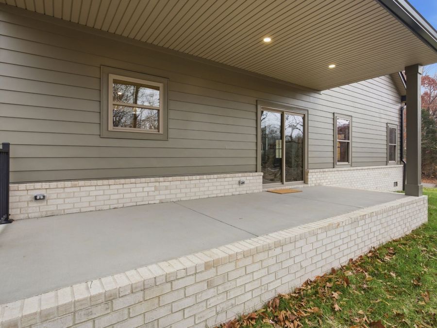 Property Image 61
