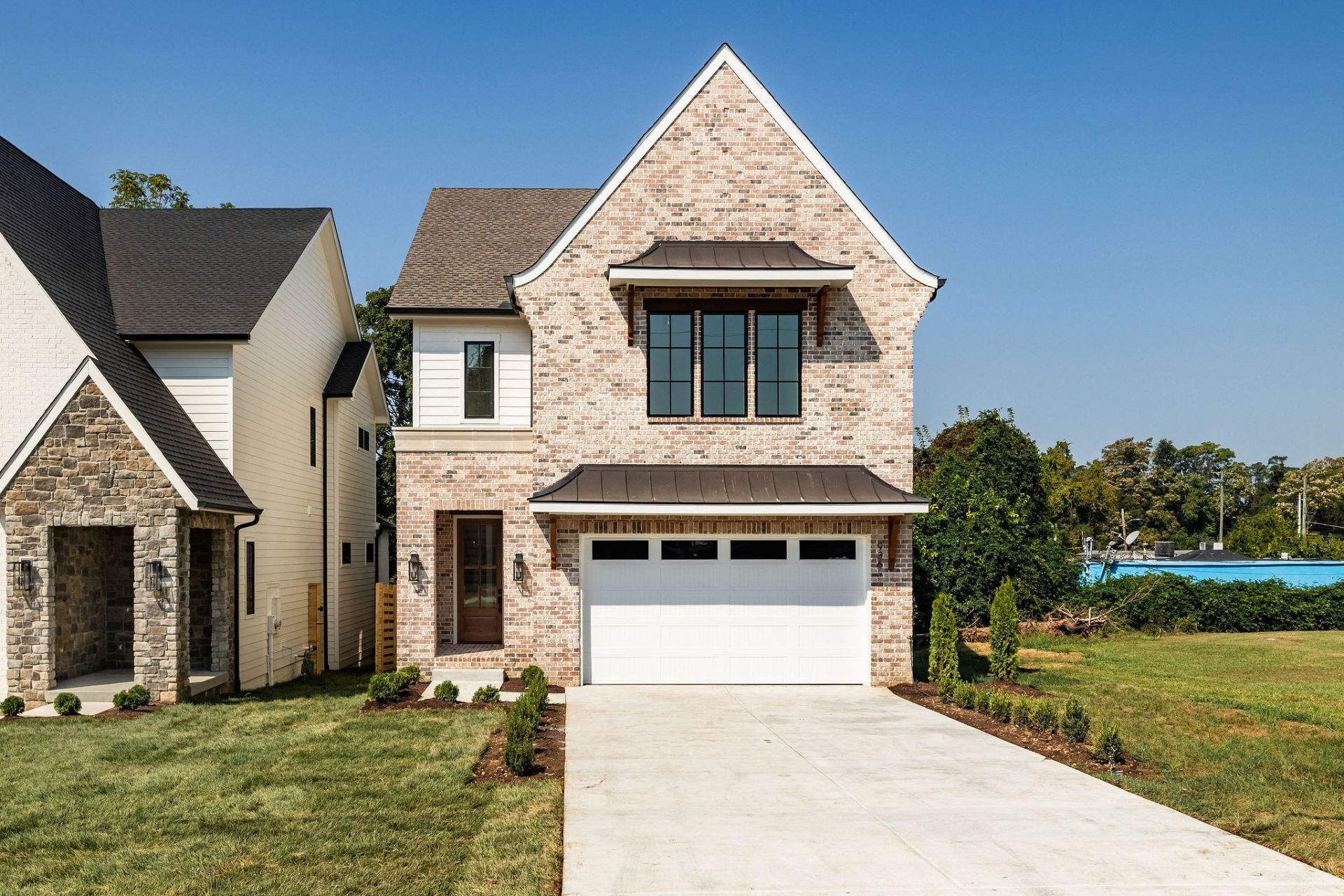 936 Crescent Hill Rd, Nashville, TN 37206 Main Photo