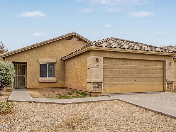 2435 E Olivine Road, San Tan Valley, AZ 85143