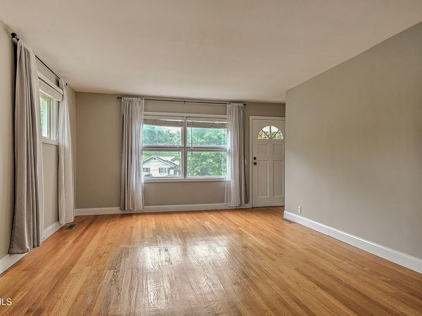 166 Reading Road, Weber City, VA 24290