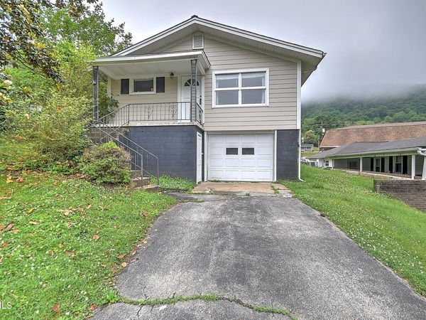 166 Reading Road, Weber City, VA 24290