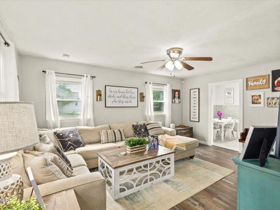 Property Image 6