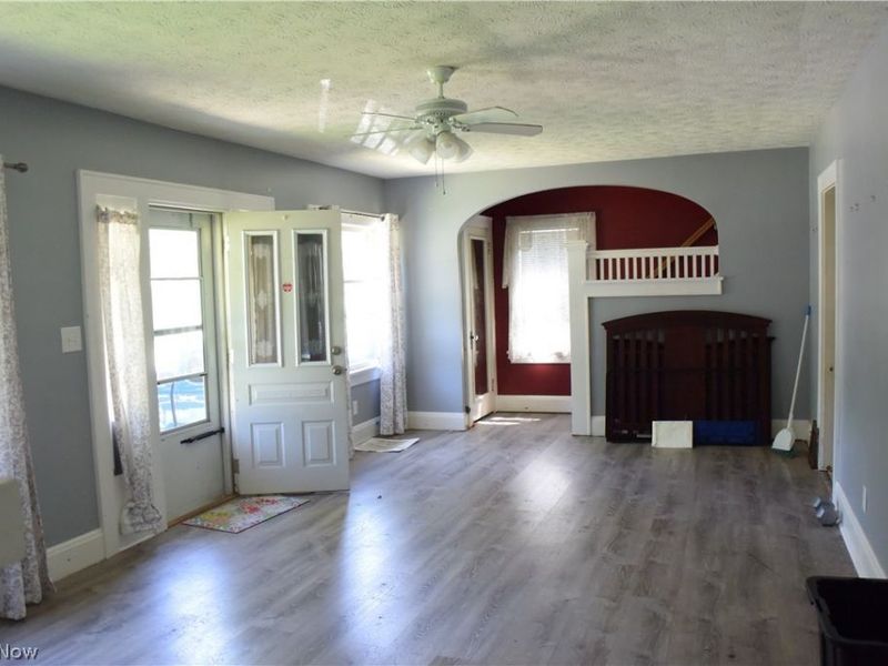 1020 Falls Avenue , Cuyahoga Falls, OH 44221 Photo 4