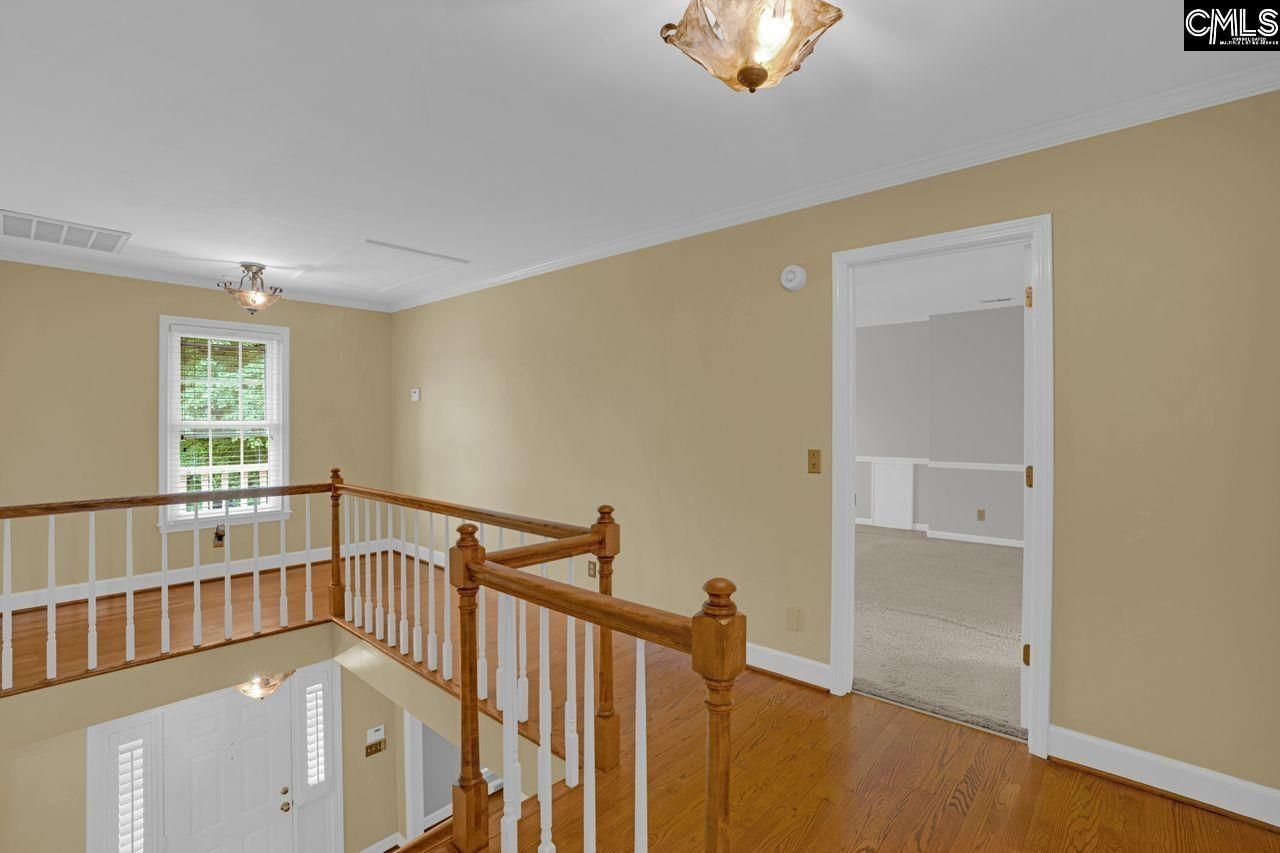 129 Steeplechase Road  Photo 31