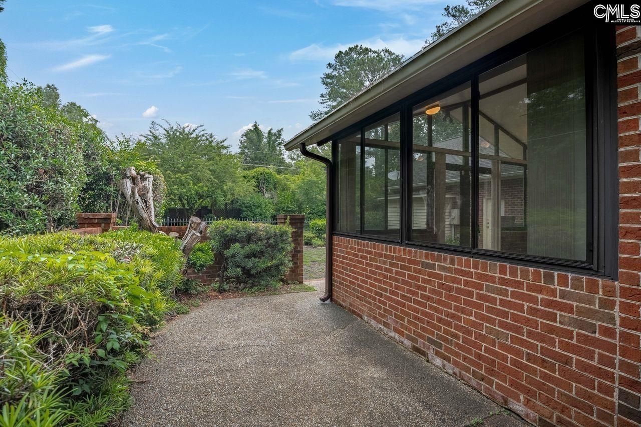 129 Steeplechase Road  Photo 47
